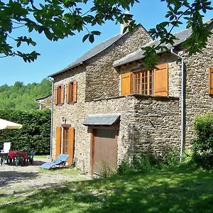 les-gites-du-mas-brunet.midi-pyreneeshotels.com/